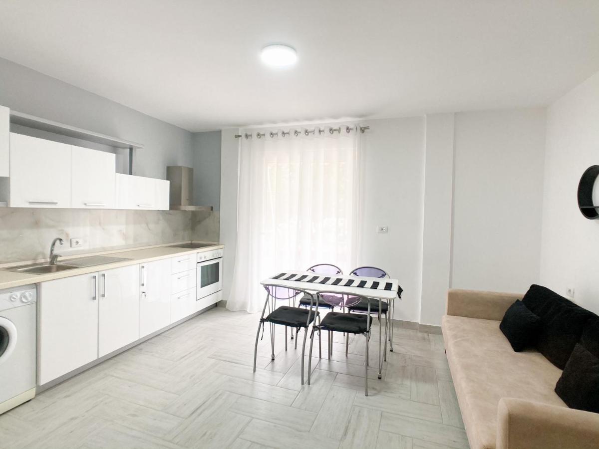 Promo Price September - Home By The Sea 1 Min From The Beach Golem  Exteriör bild